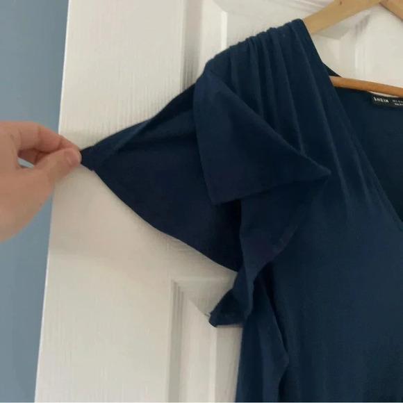 Shein Navy Blue Short Sleeve Maxi Dress with tie size small - Picture 5 of 8